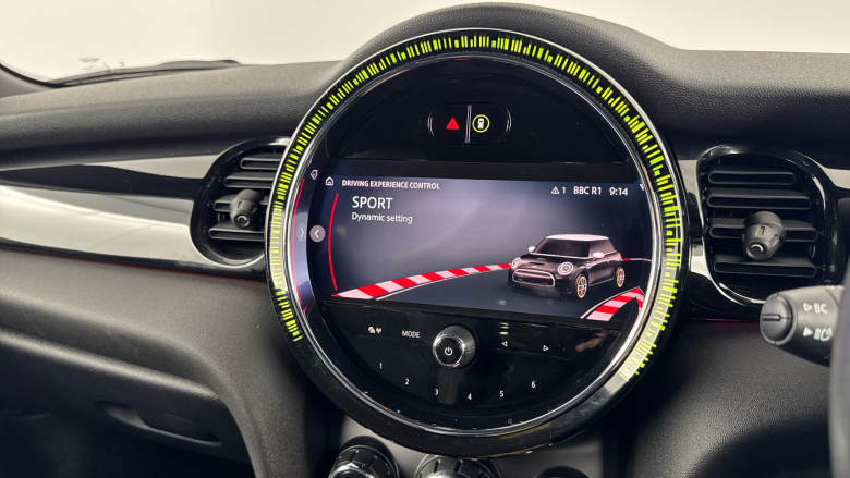 MINI Hatchback 135kW Cooper S Level 2 33kWh 3dr Auto Electric Hatchback